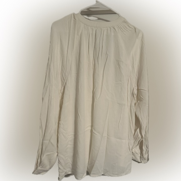 Cream, Semi-Sheer Flowy Old Navy Dressy Button Front Blouse, Size XL, Never Worn - Picture 2 of 7